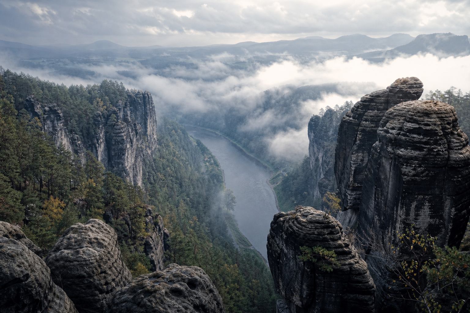Elbsandsteinfelsen in der Sächsischen Schweiz
